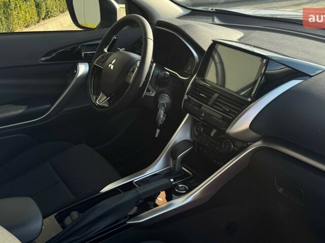 купити нове авто Міцубісі Eclipse Cross 2025 року від офіційного дилера Mitsubishi Motors Чернівці Міцубісі фото