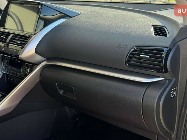 купити нове авто Міцубісі Eclipse Cross 2025 року від офіційного дилера Mitsubishi Motors Чернівці Міцубісі фото