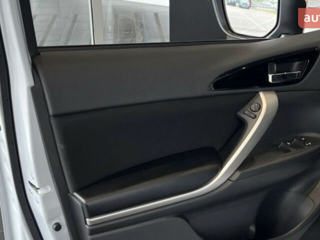 Міцубісі Eclipse Cross, об'ємом двигуна 1.5 л та пробігом 0 тис. км за 30746 $, фото 17 на Automoto.ua