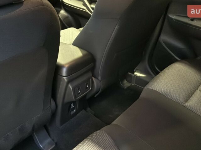 Міцубісі Eclipse Cross, об'ємом двигуна 1.5 л та пробігом 0 тис. км за 30789 $, фото 18 на Automoto.ua