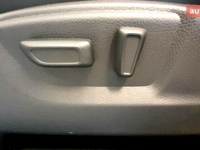 Міцубісі Eclipse Cross, об'ємом двигуна 1.5 л та пробігом 0 тис. км за 31646 $, фото 13 на Automoto.ua