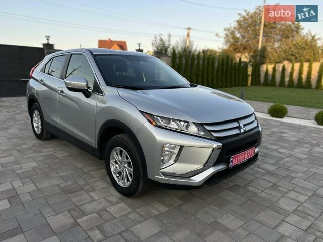 Сірий Міцубісі Eclipse Cross, об'ємом двигуна 1.5 л та пробігом 129 тис. км за 14900 $, фото 38 на Automoto.ua