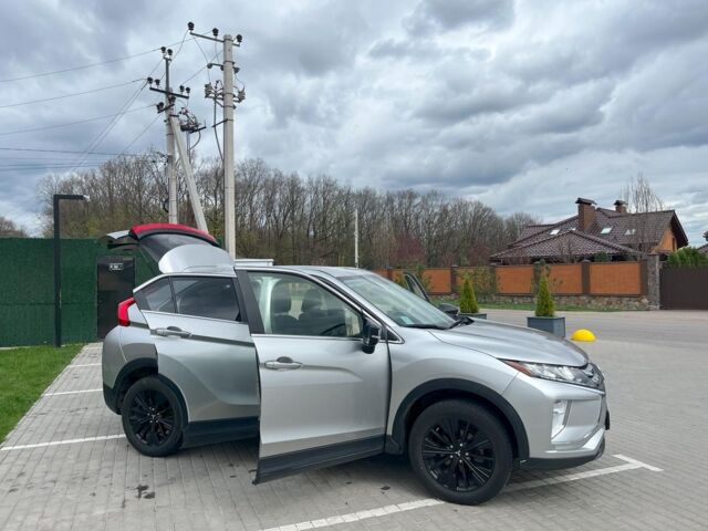 Сірий Міцубісі Eclipse Cross, об'ємом двигуна 1.5 л та пробігом 44 тис. км за 15490 $, фото 26 на Automoto.ua