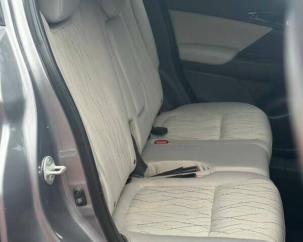 Сірий Міцубісі Eclipse Cross, об'ємом двигуна 1.5 л та пробігом 100 тис. км за 15700 $, фото 22 на Automoto.ua