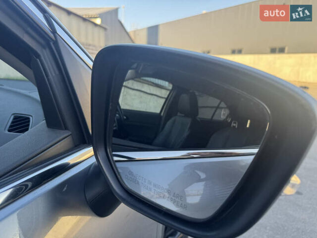 Сірий Міцубісі Eclipse Cross, об'ємом двигуна 1.5 л та пробігом 74 тис. км за 18200 $, фото 17 на Automoto.ua