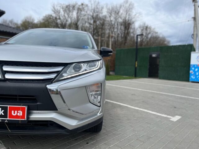 Сірий Міцубісі Eclipse Cross, об'ємом двигуна 1.5 л та пробігом 44 тис. км за 15490 $, фото 17 на Automoto.ua