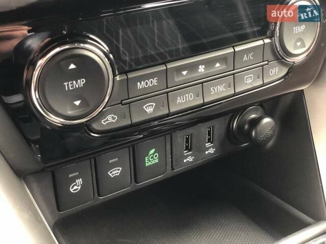 Сірий Міцубісі Eclipse Cross, об'ємом двигуна 1.5 л та пробігом 53 тис. км за 16000 $, фото 23 на Automoto.ua