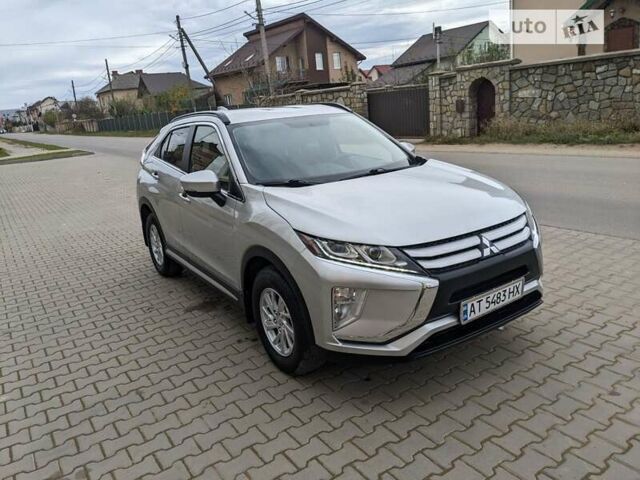 Сірий Міцубісі Eclipse Cross, об'ємом двигуна 1.5 л та пробігом 54 тис. км за 16950 $, фото 5 на Automoto.ua