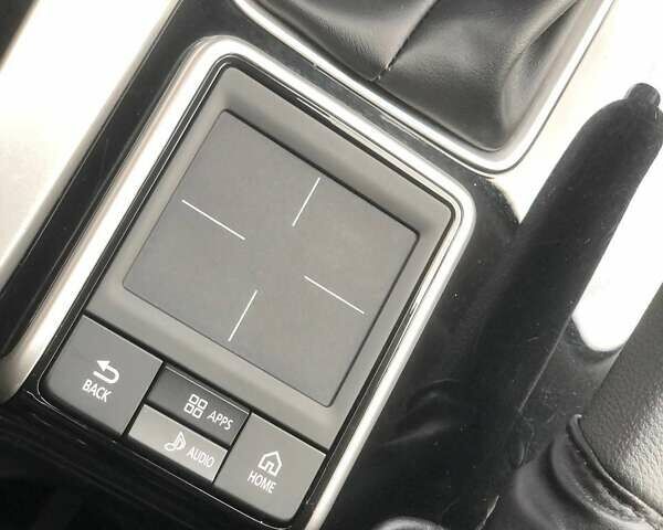 Сірий Міцубісі Eclipse Cross, об'ємом двигуна 1.5 л та пробігом 53 тис. км за 16000 $, фото 20 на Automoto.ua