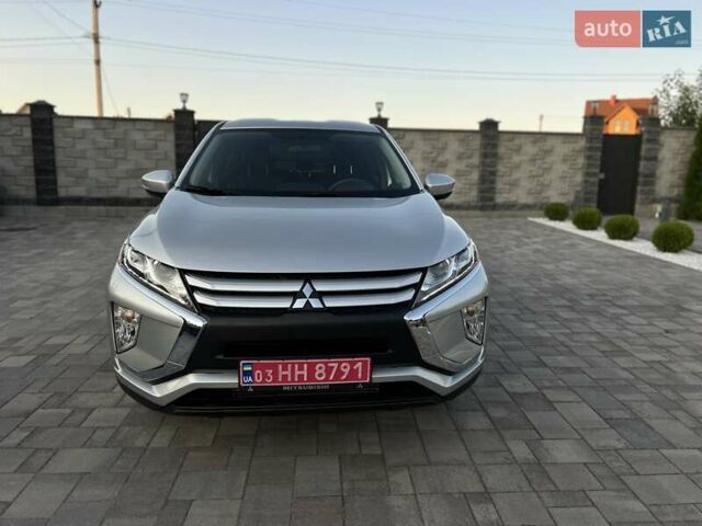 Сірий Міцубісі Eclipse Cross, об'ємом двигуна 1.5 л та пробігом 129 тис. км за 14900 $, фото 37 на Automoto.ua