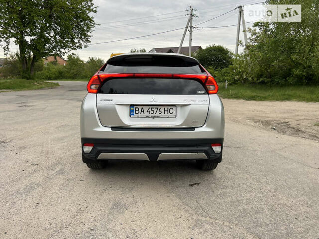 Серый Мицубиси Eclipse Cross, объемом двигателя 1.5 л и пробегом 118 тыс. км за 16400 $, фото 24 на Automoto.ua