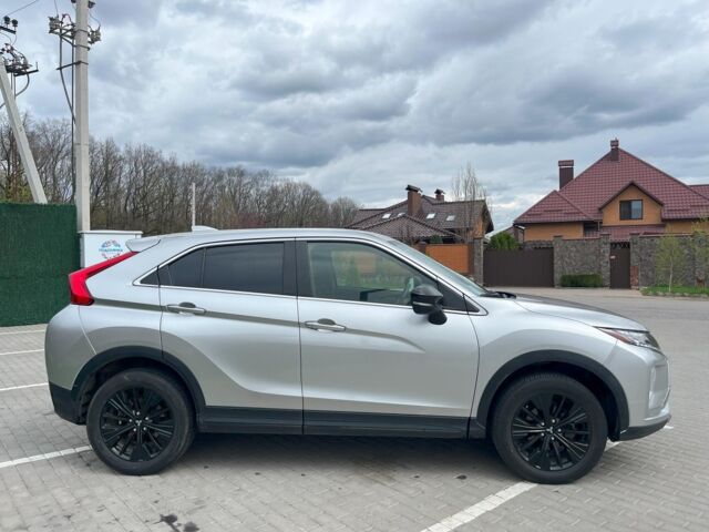 Сірий Міцубісі Eclipse Cross, об'ємом двигуна 1.5 л та пробігом 44 тис. км за 15490 $, фото 25 на Automoto.ua