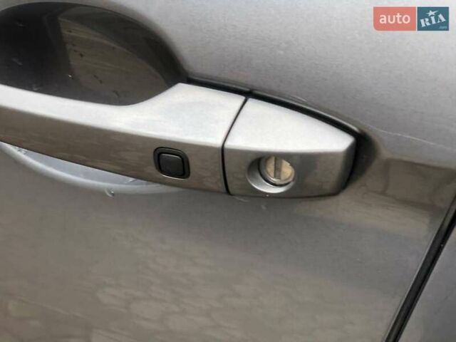 Сірий Міцубісі Eclipse Cross, об'ємом двигуна 1.5 л та пробігом 53 тис. км за 16000 $, фото 16 на Automoto.ua