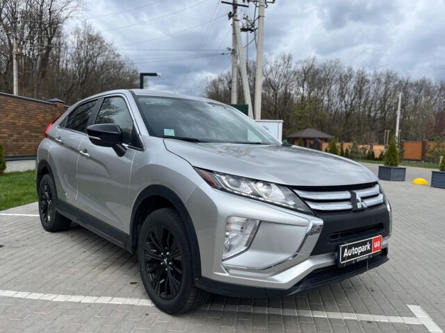 Сірий Міцубісі Eclipse Cross, об'ємом двигуна 1.5 л та пробігом 44 тис. км за 15490 $, фото 13 на Automoto.ua