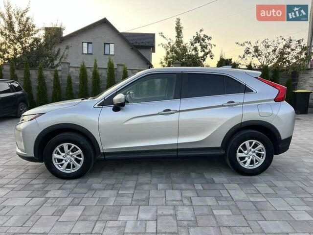 Сірий Міцубісі Eclipse Cross, об'ємом двигуна 1.5 л та пробігом 129 тис. км за 14900 $, фото 7 на Automoto.ua