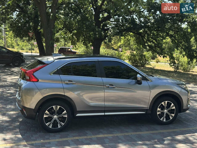Серый Мицубиси Eclipse Cross, объемом двигателя 1.5 л и пробегом 86 тыс. км за 18400 $, фото 13 на Automoto.ua