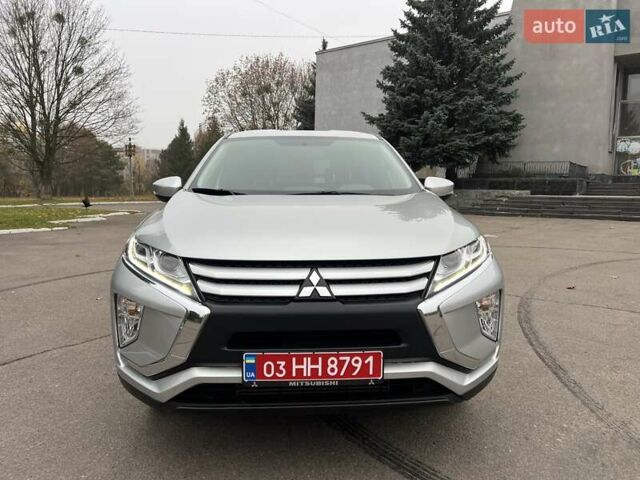 Сірий Міцубісі Eclipse Cross, об'ємом двигуна 1.5 л та пробігом 129 тис. км за 14900 $, фото 31 на Automoto.ua