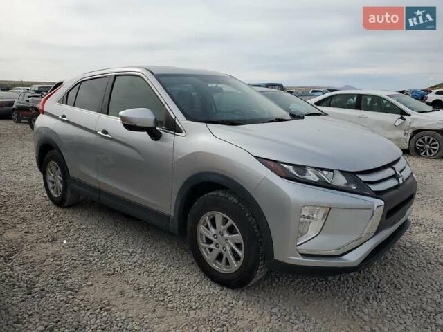 Серый Мицубиси Eclipse Cross, объемом двигателя 1.5 л и пробегом 99 тыс. км за 2900 $, фото 3 на Automoto.ua