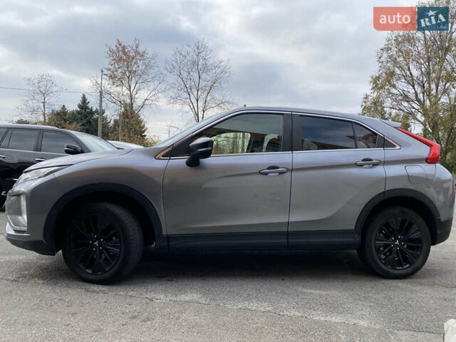 Серый Мицубиси Eclipse Cross, объемом двигателя 1.5 л и пробегом 90 тыс. км за 17000 $, фото 8 на Automoto.ua