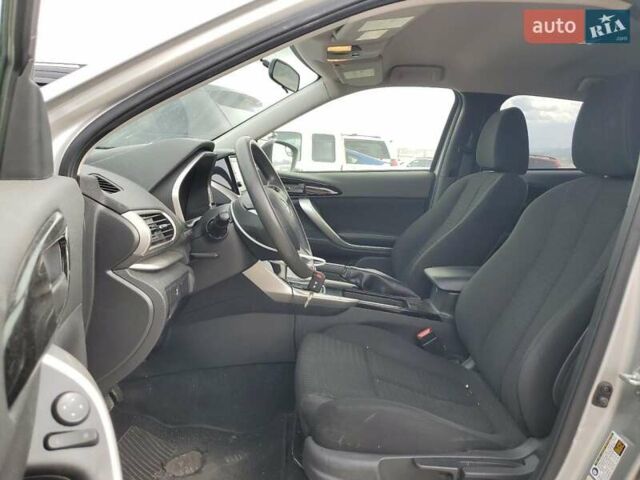 Серый Мицубиси Eclipse Cross, объемом двигателя 1.5 л и пробегом 99 тыс. км за 2900 $, фото 6 на Automoto.ua