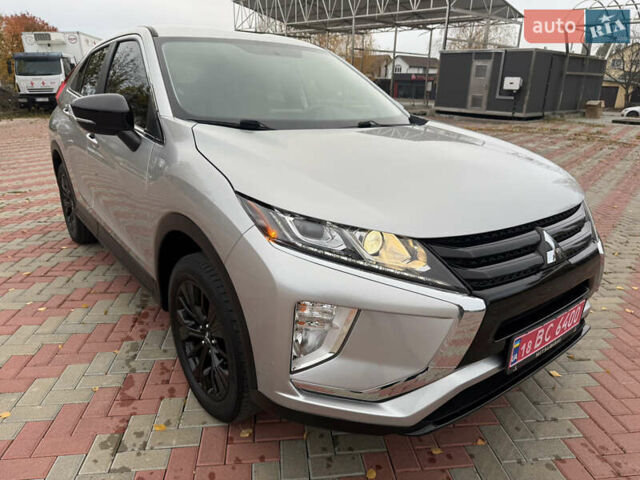 Міцубісі Eclipse Cross 2019 у Белой Церкве на Automoto.ua Сірий Міцубісі Eclipse Cross, об'ємом двигуна 1.5 л та пробігом 54 тис. км за 14999 $, фото 2 на Automoto.ua