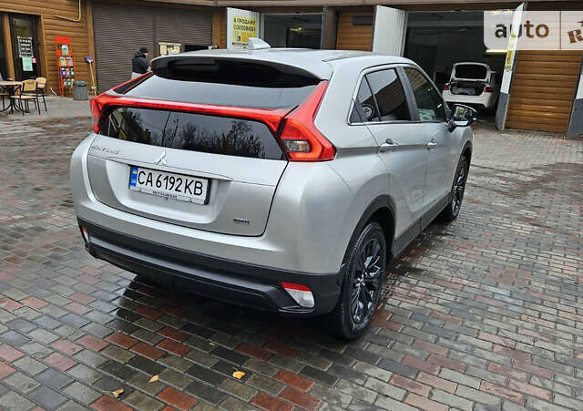 Серый Мицубиси Eclipse Cross, объемом двигателя 1.5 л и пробегом 41 тыс. км за 17600 $, фото 37 на Automoto.ua