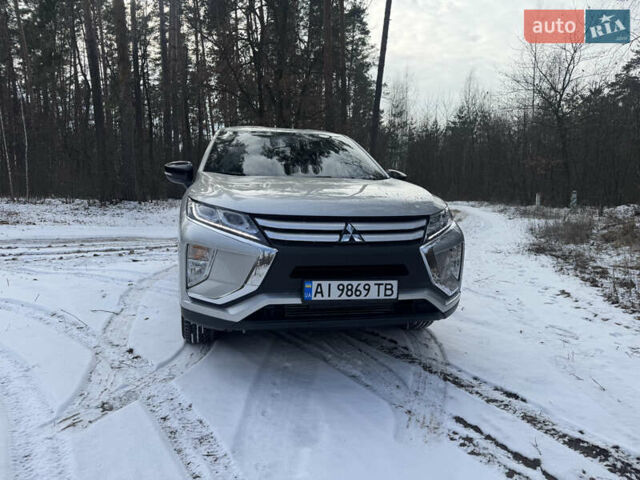 Серый Мицубиси Eclipse Cross, объемом двигателя 1.5 л и пробегом 105 тыс. км за 16300 $, фото 1 на Automoto.ua