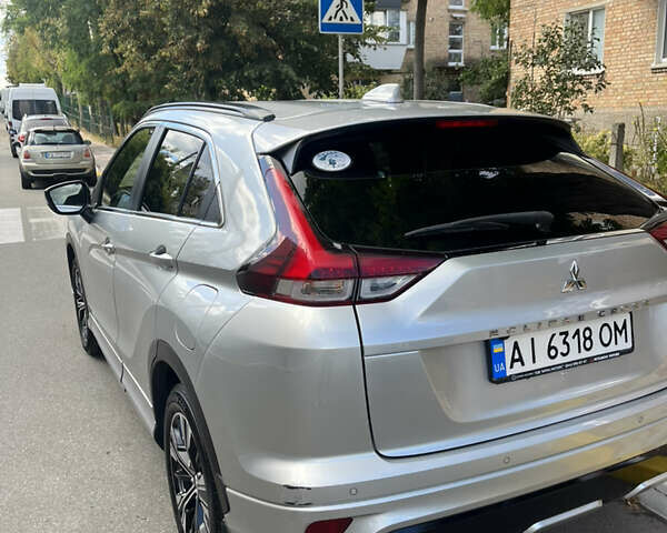 Серый Мицубиси Eclipse Cross, объемом двигателя 2 л и пробегом 37 тыс. км за 22000 $, фото 9 на Automoto.ua