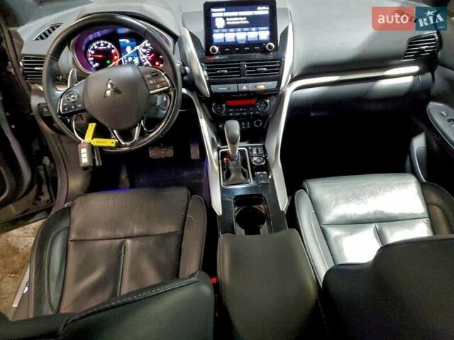 Сірий Міцубісі Eclipse Cross, об'ємом двигуна 1.5 л та пробігом 53 тис. км за 11426 $, фото 7 на Automoto.ua