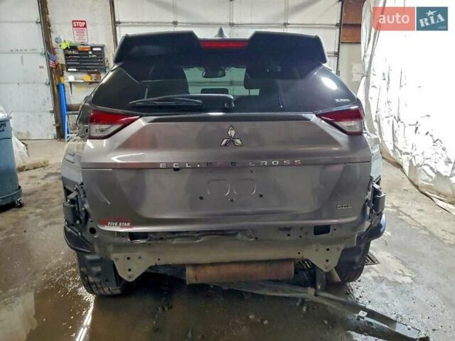 Сірий Міцубісі Eclipse Cross, об'ємом двигуна 1.5 л та пробігом 53 тис. км за 11426 $, фото 4 на Automoto.ua
