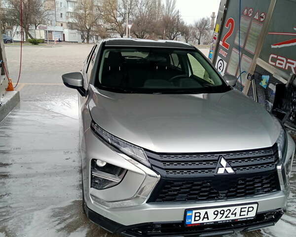 Серый Мицубиси Eclipse Cross, объемом двигателя 2 л и пробегом 45 тыс. км за 22500 $, фото 11 на Automoto.ua