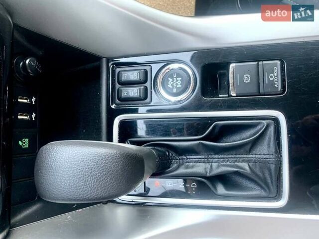 Серый Мицубиси Eclipse Cross, объемом двигателя 1.5 л и пробегом 36 тыс. км за 19900 $, фото 27 на Automoto.ua