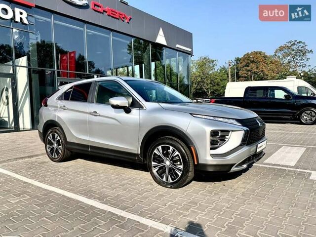 Серый Мицубиси Eclipse Cross, объемом двигателя 1.5 л и пробегом 36 тыс. км за 19900 $, фото 8 на Automoto.ua