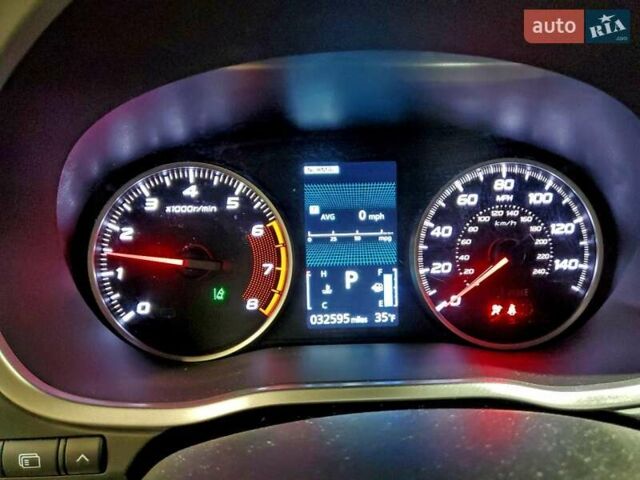 Сірий Міцубісі Eclipse Cross, об'ємом двигуна 1.5 л та пробігом 53 тис. км за 11426 $, фото 10 на Automoto.ua