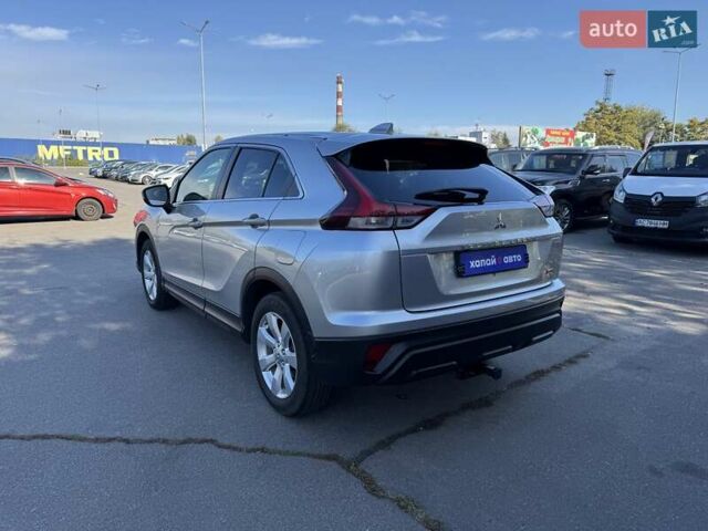 Серый Мицубиси Eclipse Cross, объемом двигателя 1.5 л и пробегом 25 тыс. км за 20100 $, фото 6 на Automoto.ua