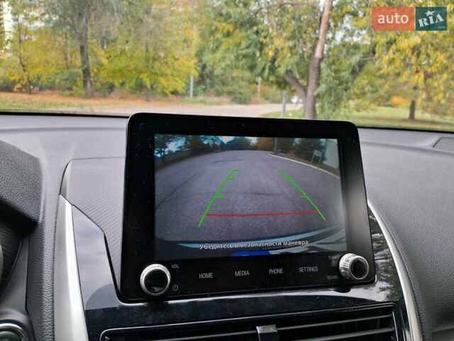 Сірий Міцубісі Eclipse Cross, об'ємом двигуна 2 л та пробігом 79 тис. км за 21900 $, фото 24 на Automoto.ua