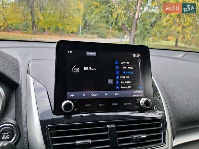 Сірий Міцубісі Eclipse Cross, об'ємом двигуна 2 л та пробігом 79 тис. км за 21900 $, фото 25 на Automoto.ua