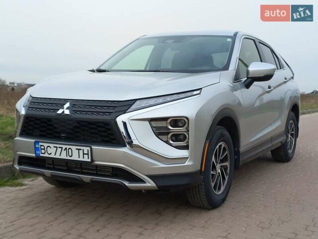 Серый Мицубиси Eclipse Cross, объемом двигателя 1.5 л и пробегом 20 тыс. км за 21500 $, фото 1 на Automoto.ua