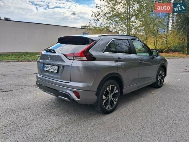 Сірий Міцубісі Eclipse Cross, об'ємом двигуна 2 л та пробігом 79 тис. км за 21900 $, фото 7 на Automoto.ua