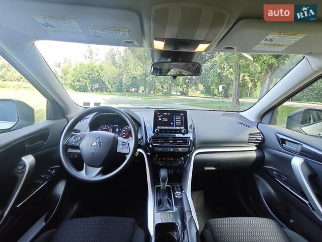 Серый Мицубиси Eclipse Cross, объемом двигателя 1.5 л и пробегом 80 тыс. км за 18700 $, фото 20 на Automoto.ua