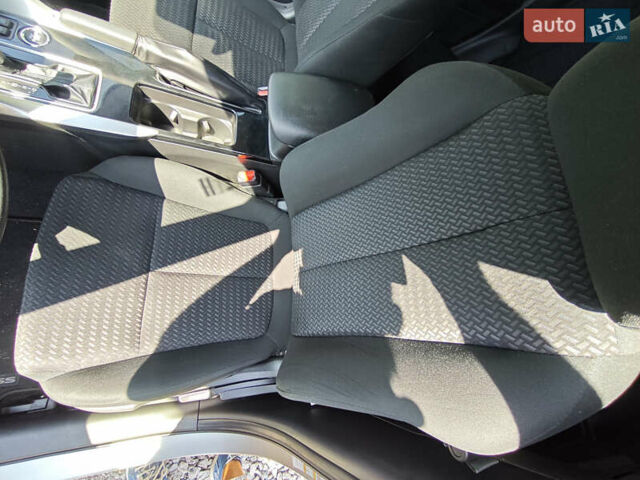 Сірий Міцубісі Eclipse Cross, об'ємом двигуна 1.5 л та пробігом 79 тис. км за 18999 $, фото 11 на Automoto.ua