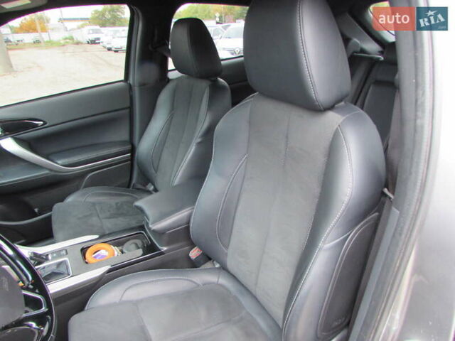 Серый Мицубиси Eclipse Cross, объемом двигателя 2 л и пробегом 19 тыс. км за 27500 $, фото 8 на Automoto.ua