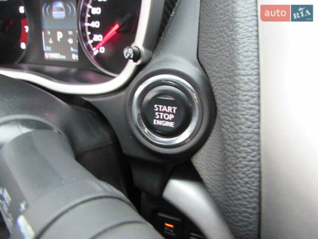 Серый Мицубиси Eclipse Cross, объемом двигателя 2 л и пробегом 19 тыс. км за 27500 $, фото 28 на Automoto.ua