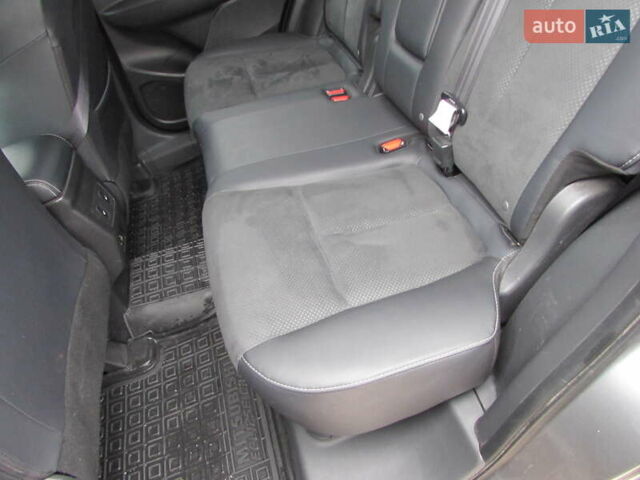 Серый Мицубиси Eclipse Cross, объемом двигателя 2 л и пробегом 19 тыс. км за 27500 $, фото 12 на Automoto.ua