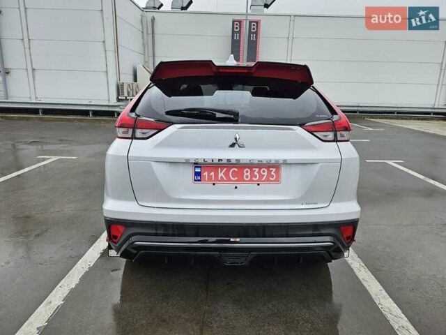 Серый Мицубиси Eclipse Cross, объемом двигателя 1.5 л и пробегом 1 тыс. км за 24700 $, фото 1 на Automoto.ua