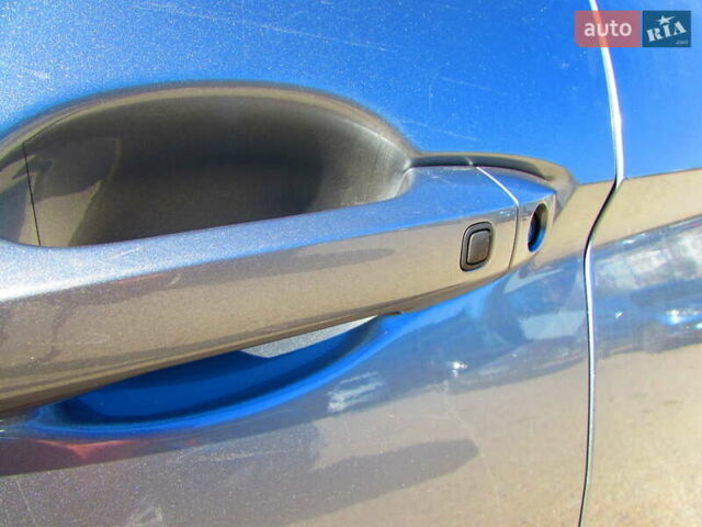 Серый Мицубиси Eclipse Cross, объемом двигателя 2 л и пробегом 19 тыс. км за 27500 $, фото 6 на Automoto.ua