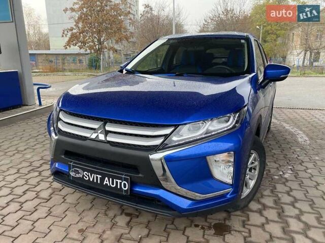 Синий Мицубиси Eclipse Cross, объемом двигателя 1.5 л и пробегом 126 тыс. км за 17200 $, фото 2 на Automoto.ua
