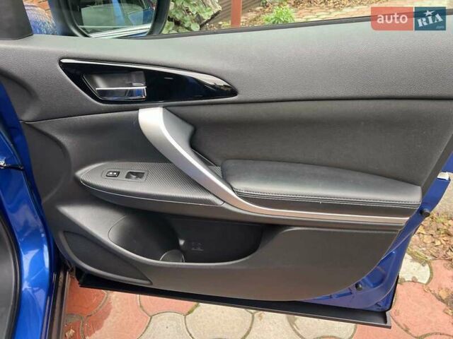 Синій Міцубісі Eclipse Cross, об'ємом двигуна 0 л та пробігом 138 тис. км за 15500 $, фото 46 на Automoto.ua