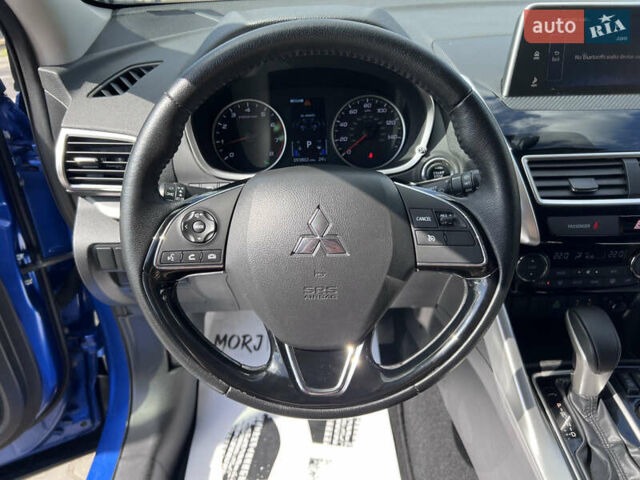 Синий Мицубиси Eclipse Cross, объемом двигателя 1.5 л и пробегом 150 тыс. км за 15490 $, фото 28 на Automoto.ua