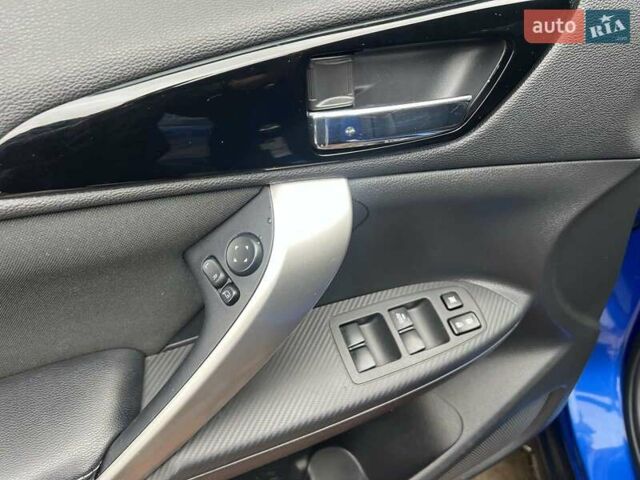 Синій Міцубісі Eclipse Cross, об'ємом двигуна 0 л та пробігом 138 тис. км за 15500 $, фото 43 на Automoto.ua
